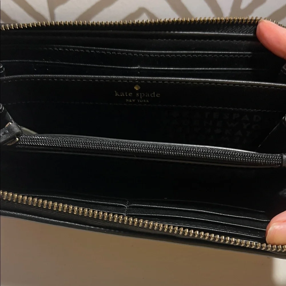 kate spade chic wallet